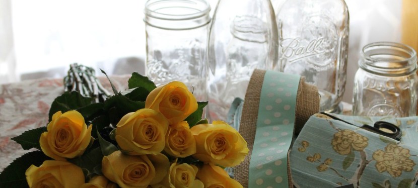 Simple & Jazzy Mason jar Vases