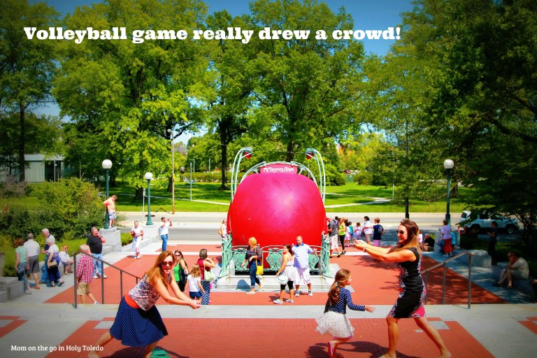 BLOGcleanhouse_goodbyeball 087