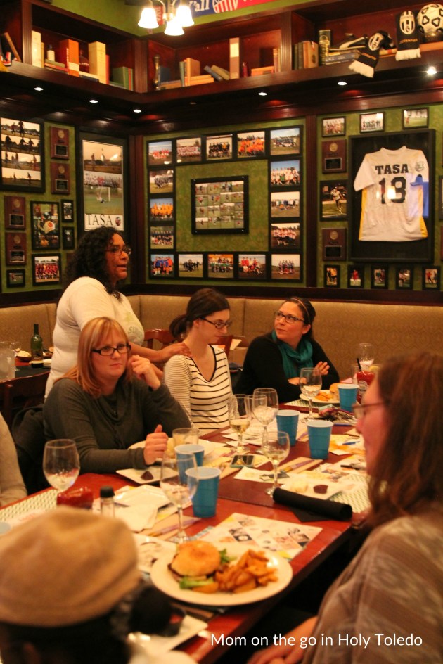 ladiesnightout11_15 030