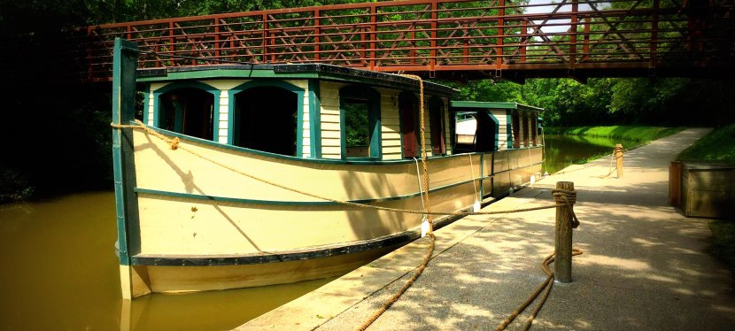 Mule-Drawn Canal Boat Experience