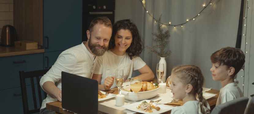 4 Creative Ways to Spend the Holidays with Family in&nbsp;2020