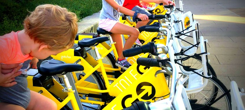 3 Essential Tips for Staying Safe As A&nbsp;Cyclist