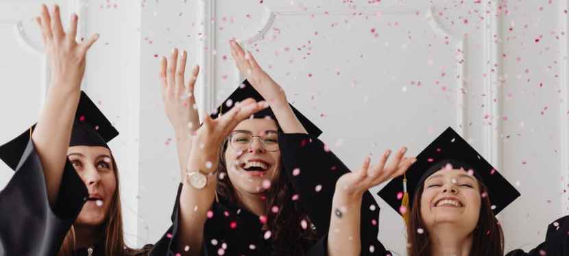 Meaningful Gifts to Give On Graduation Day