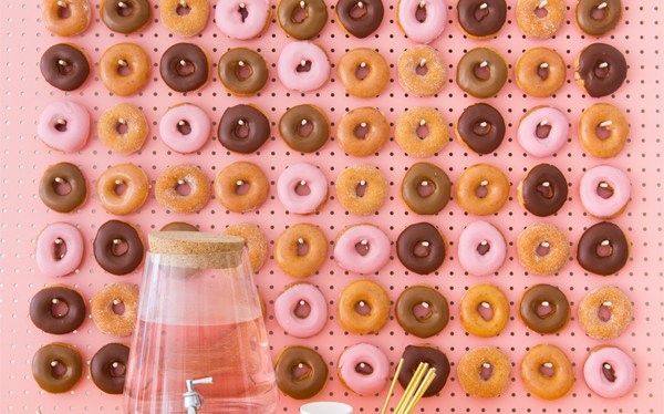 Different Kinds of Desserts To Serve at a Baby Shower