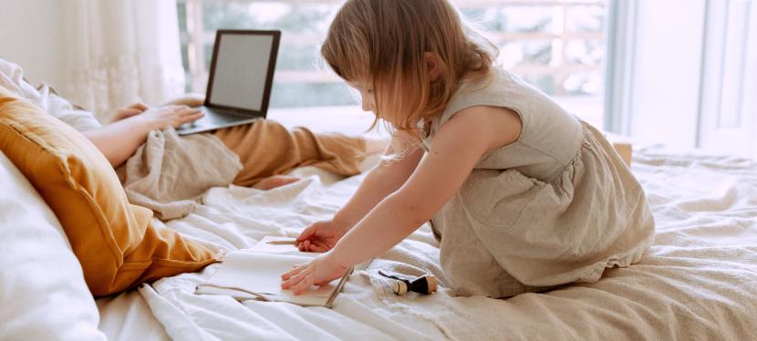 Balancing Motherhood and Financial Freedom: Strategies for Moms