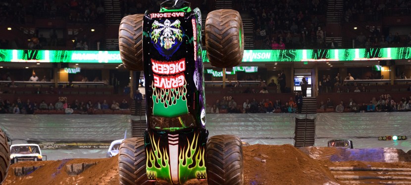 Monster Jam is coming to Toledo! Win Family Four-Pack Tickets!