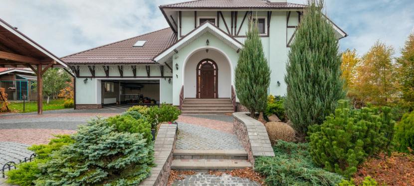 5 Affordable Tips To Improve Your Home’s Curb Appeal