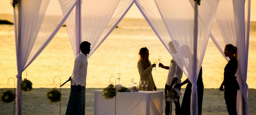 How To Plan the Perfect Outdoor Vow Renewal