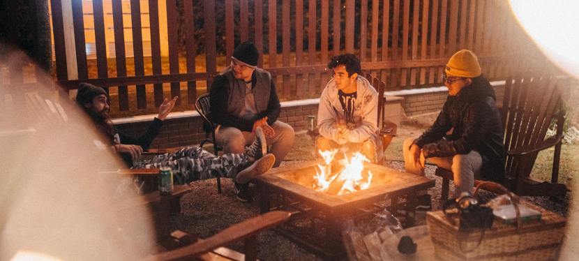 How To Make Your Backyard Feel Warm and Cozy